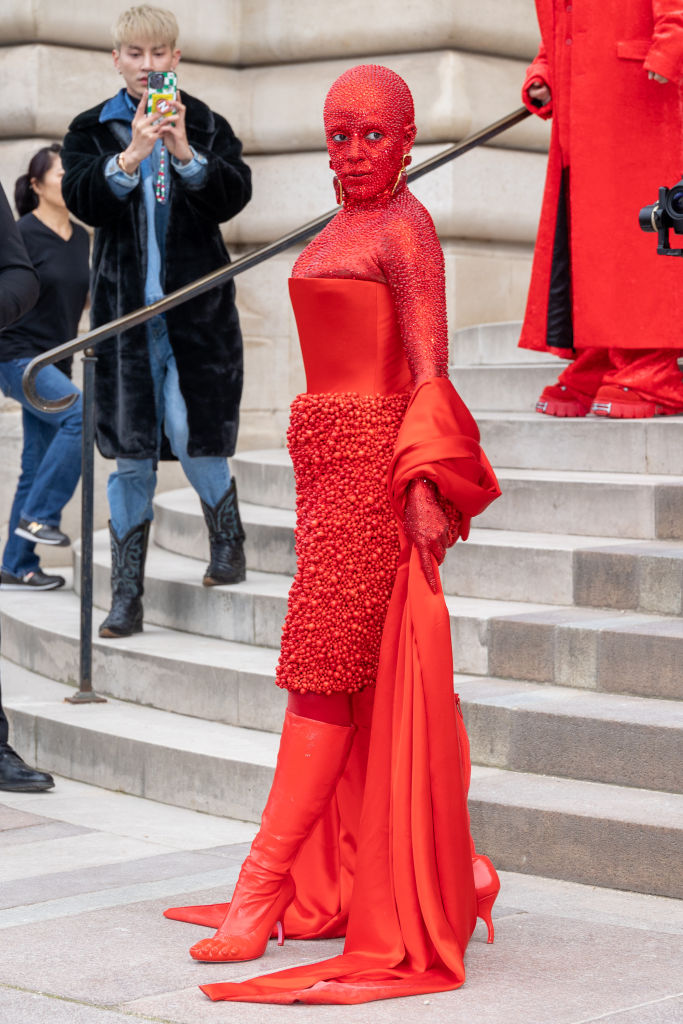 Schiaparelli : Outside Arrivals - Haute Couture Spring Summer 2023