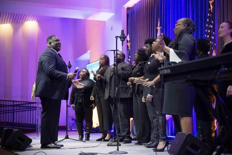 Tecoy Porter and Genesis Choir - Robert Maryland-California Black Media