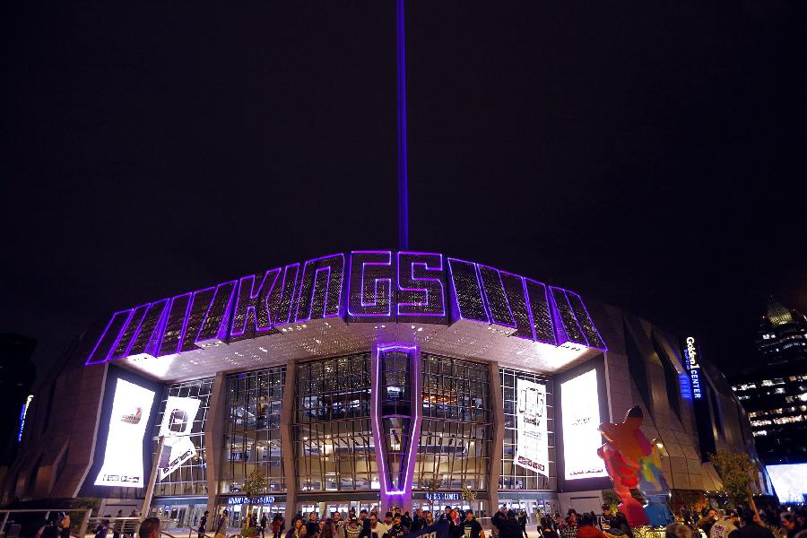 Golden 1 Center (Rocky Widner-NBAE-Getty Images) 