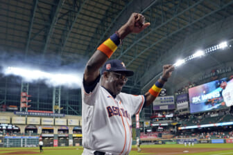 Dusty Baker becomes first Black coach to win 2,000 MLB games