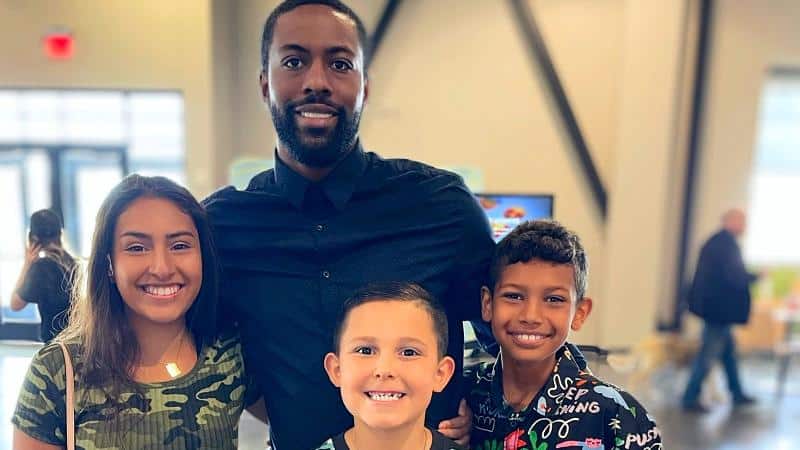 Anthony Hooks & kids (Anthony Hooks)