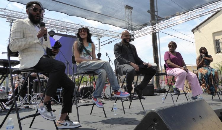 Dr. John Paul Foster, Aleali May, Assemblymember Isaac Bryan and Macy Gray and Tina Sampay: Photo Credit, Ricky Richardson