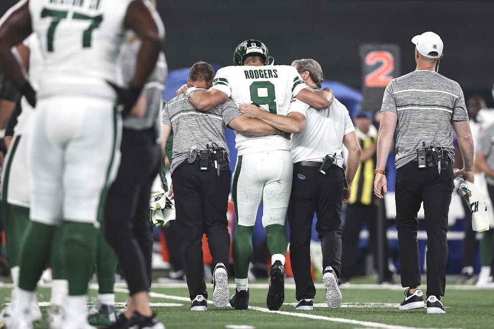 Aaron Rodgers (Michael Owens-Getty Images)