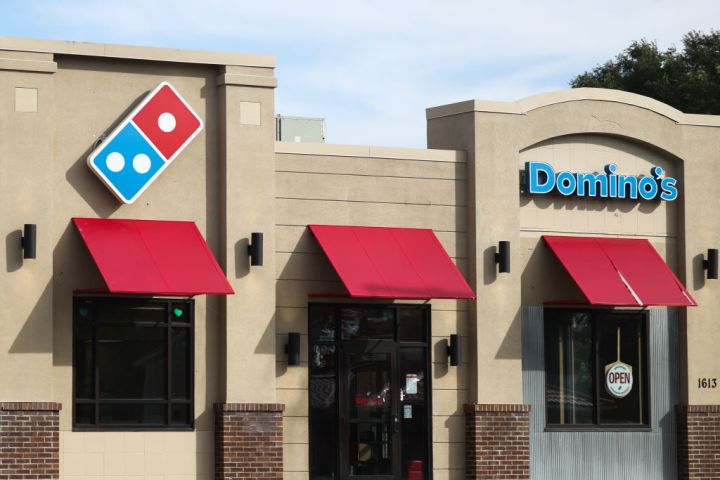 Domino's - 6,218 Locations