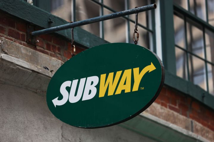 Subway - 23,494 Locations