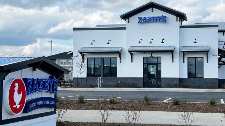 Zaxby's - 912 Locations