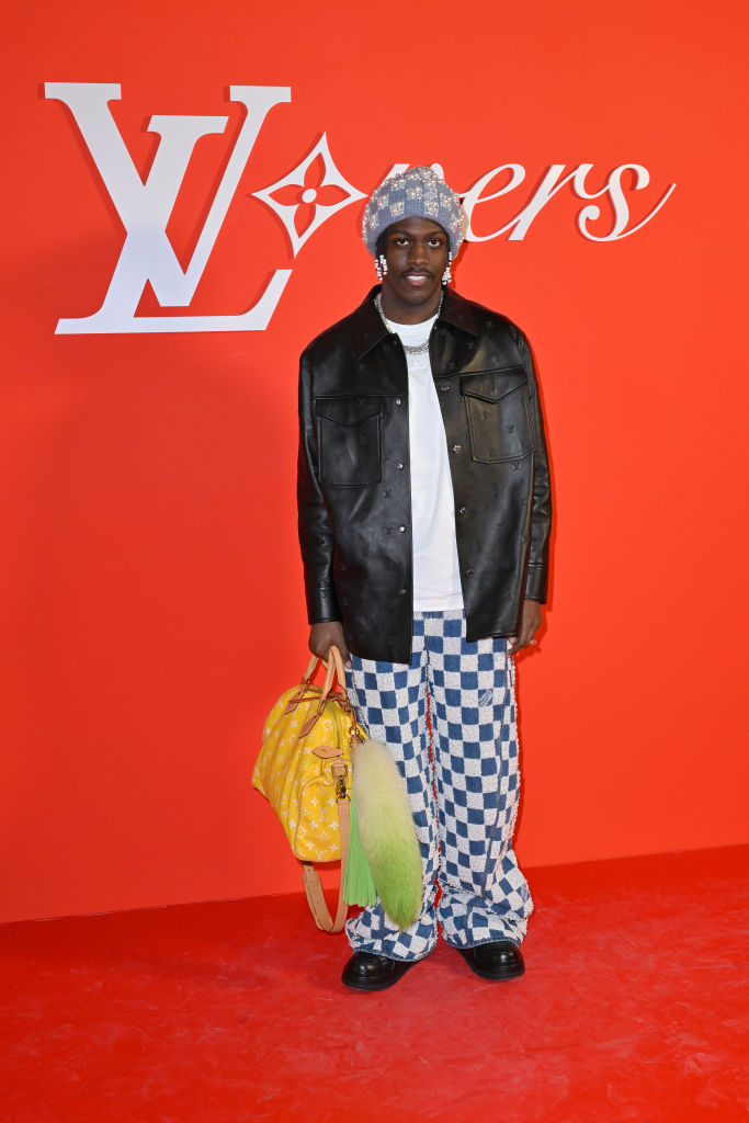 Louis Vuitton : Photocall - Paris Fashion Week - Menswear Fall/Winter 2024-2025