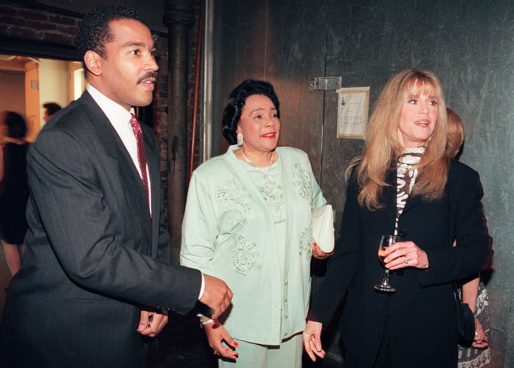 G-CAPP Jane Fonda TWISTER Premiere - 1996