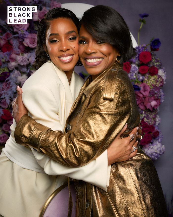 Kelly Rowland's 'Hey Queen' dinner