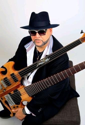 bass player Christian de Mesones