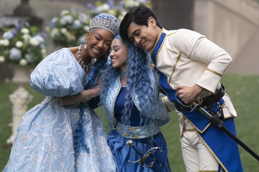 Brandy, Malia Baker and Paolo Montalban in Descendants: The Rise of Red