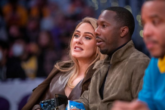 Celebrities attend the Los Angeles Lakers play the Golden State Warriors during the season opener