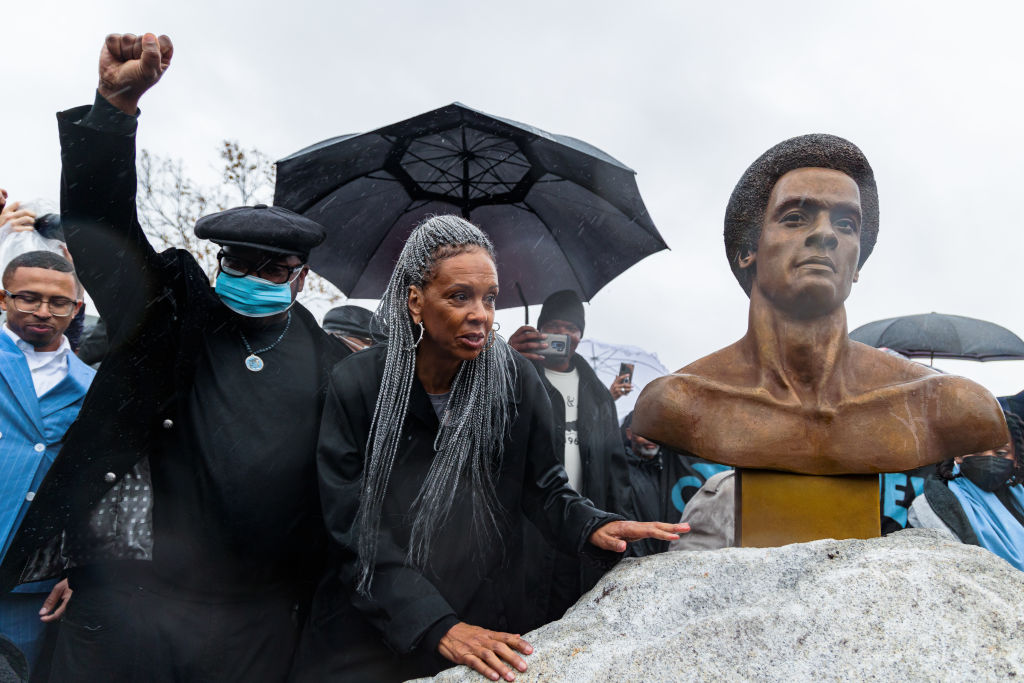 Unveiling of the bust of Huey Percy Newton in Oakland